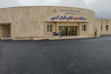 افتتاح درمانگاه شهید تکاور اقبال آدمی منجیل با حضور فرمانده نیروی دریایی ارتش
