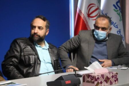 گلزارهای شهدای مرکز شهر و کوی امام (ره) توسط شهرداری بندرکیاشهر و بنیاد شهید مرمت و بازسازی می‌شوند