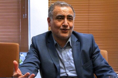علیرضابیگی: قرارداد یک شرکت مجعول با مجلس برای فروش «۳۰۰ خودرو» را در اختیار دارم