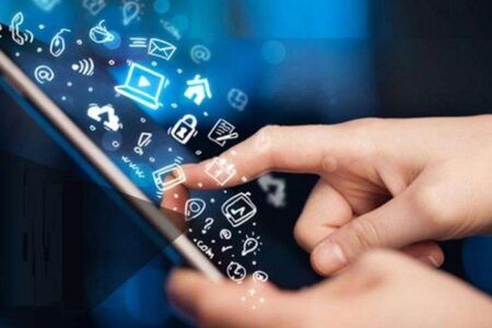احیاء کاپیتولاسیون در دولت رئیسی با ارائه سیمکارت به گردشگران خارجی