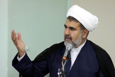 بستن نطق نماینده تبریز قانونی است | این اولین بار است، ولی بعد از این هم می بینید!