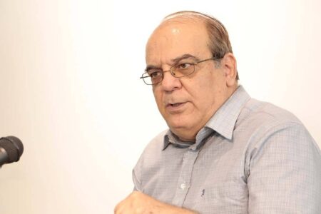 معیارهای دوگانه