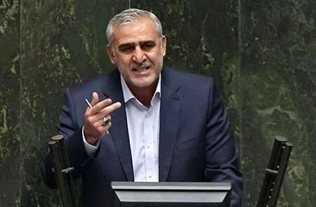 محمودوند: وزیر ارشاد باید استعفاء دهد | ذوالنور: چیزی اثبات نشده است!
