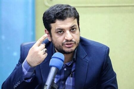 عربستانی ها گفتند  تصویر وی استعلام نمی شود | رائفی پور با اسم خودش به حج رفت