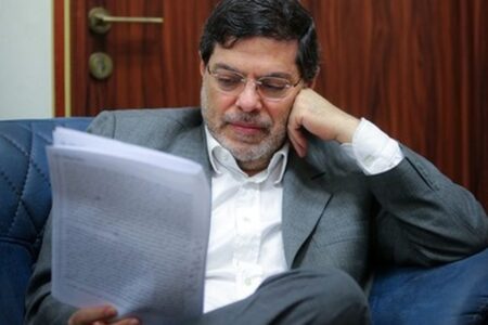 پاسخ تند مسئول بسیج اساتید به «محمد مرندی»: از کسب و کار آقازاده در روسیه چه خبر؟!