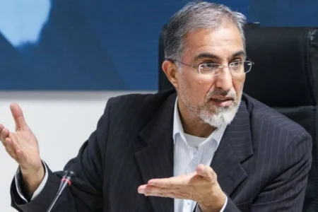 حال اقتصاد ما خوب نیست / شرط لازم بهبود اقتصاد خروج نهادهای نظامی و امنیتی از اقتصاد کشور است