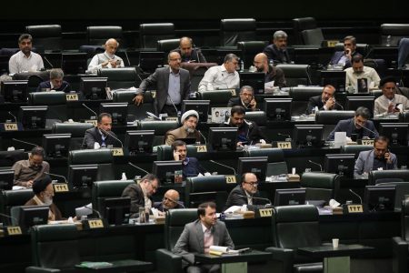 سقف معافیت مالیاتی ۱۲ میلیون تومان تعیین شد+ نرخ مالیات بر مجموع درآمد اشخاص