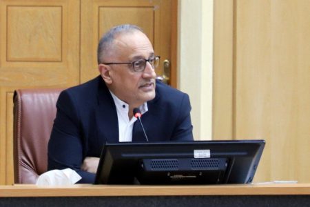 بازدید رئیس اتاق بازرگانی گیلان از نمایشگاه تخصصی خوراک دام و طیور استان گیلان