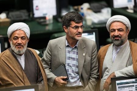 کوچک زاده: رد صلاحیت تاثیری بر مشارکت در انتخابات ندارد!