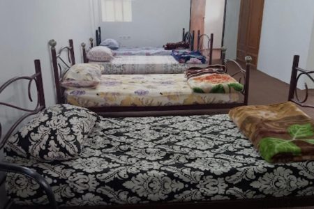 افراد بی خانمان‌ به گرمخانه شهرداری لاهیجان انتقال می یابند