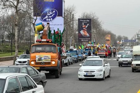 جشن های نوروزی با حرکت کاروان المان های نوروزی شهرداری لاهیجان آغاز شد