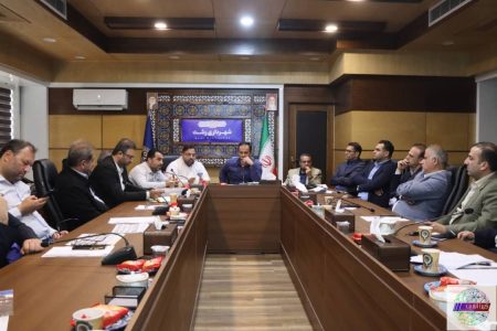 احداث و تکمیل ۸ پارک جدید در مناطق پنجگانه شهری در دستور کار مدیران شهرداری رشت/ تداوم عملیات روکش آسفالت معابر اصلی و محلات 