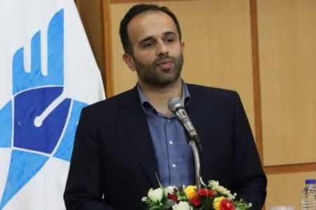 افتخار آن را دارم که دانش آموخته سه مقطع تحصیلی دانشگاه آزاد اسلامی هستم