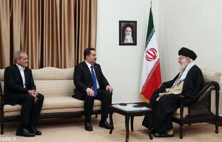 مقام معظم رهبری در دیدار نخست وزیر عراق: باید در مقابل اشغالگری آمریکایی‌ها در عراق با جدیت ایستاد
