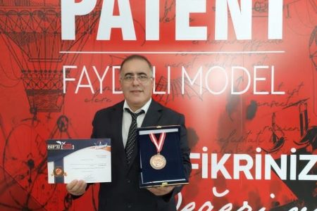 دکتر مازیار صیادی(عضو هیأت علمی انستیتو تکنوفست titu بلژیک)، با تیم حاذق پزشکی فعالیت می کند/متد کمک به درمان نوروتراپی mig تاکنون در کشورهای مختلف مورد استقبال مردم قرار گرفته است /رفع موانع روش کمک درمانی نوروتراپی دکتر مازیار صیادی، جانباز سالهای دفاع مقدس ،در رفع و کاهش درد و آلام بیماران اعصاب و نخاعی ضروری می باشد