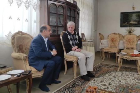 قدردانی استاندار گیلان از دبیر ریاضی دوران تحصیل به مناسبت روز معلم