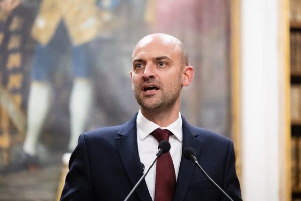 ایران مصمم به دادن امتیازات بزرگ و تغییر اساسی در موضع خود باشد