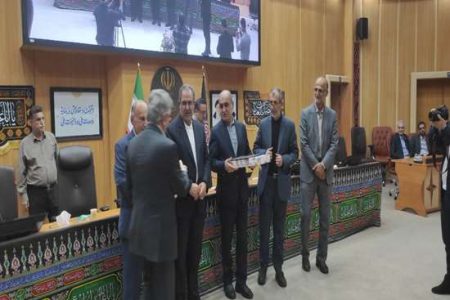 تجلیل از رئیس و دبیر ستاد امر به معروف و نهی از منکر دانشگاه علوم پزشکی گیلان