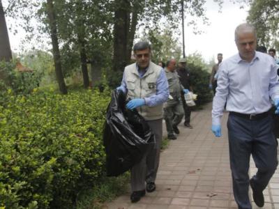 پویش پاکسازی ساحل سفیدرود با حضور فرماندار آستانه اشرفیه برگزار شد